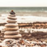 pilha de pedras por edvard-alexander-rolvaag-E75ZuAIpCzo-unsplash_compressed